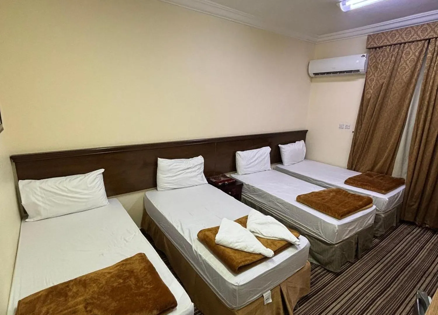 فندق ضيوف المقام الذهبي توصيل مجاني للحرم - Diouf Al Maqam Al Dahabi Hotel Free Shuttle Service to Haram مكة