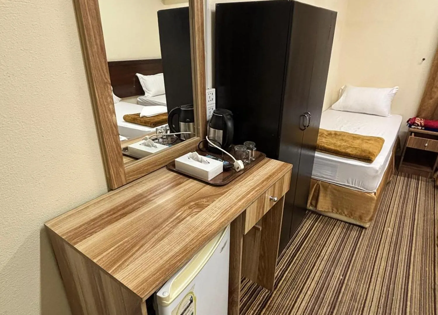 فندق ضيوف المقام الذهبي توصيل مجاني للحرم - Diouf Al Maqam Al Dahabi Hotel Free Shuttle Service to Haram مكة 0*,