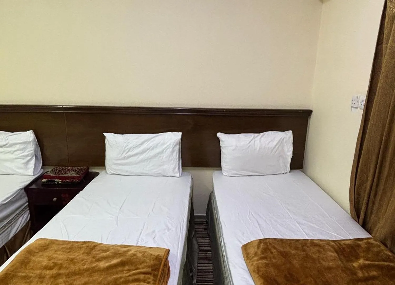 فندق ضيوف المقام الذهبي توصيل مجاني للحرم - Diouf Al Maqam Al Dahabi Hotel Free Shuttle Service to Haram مكة